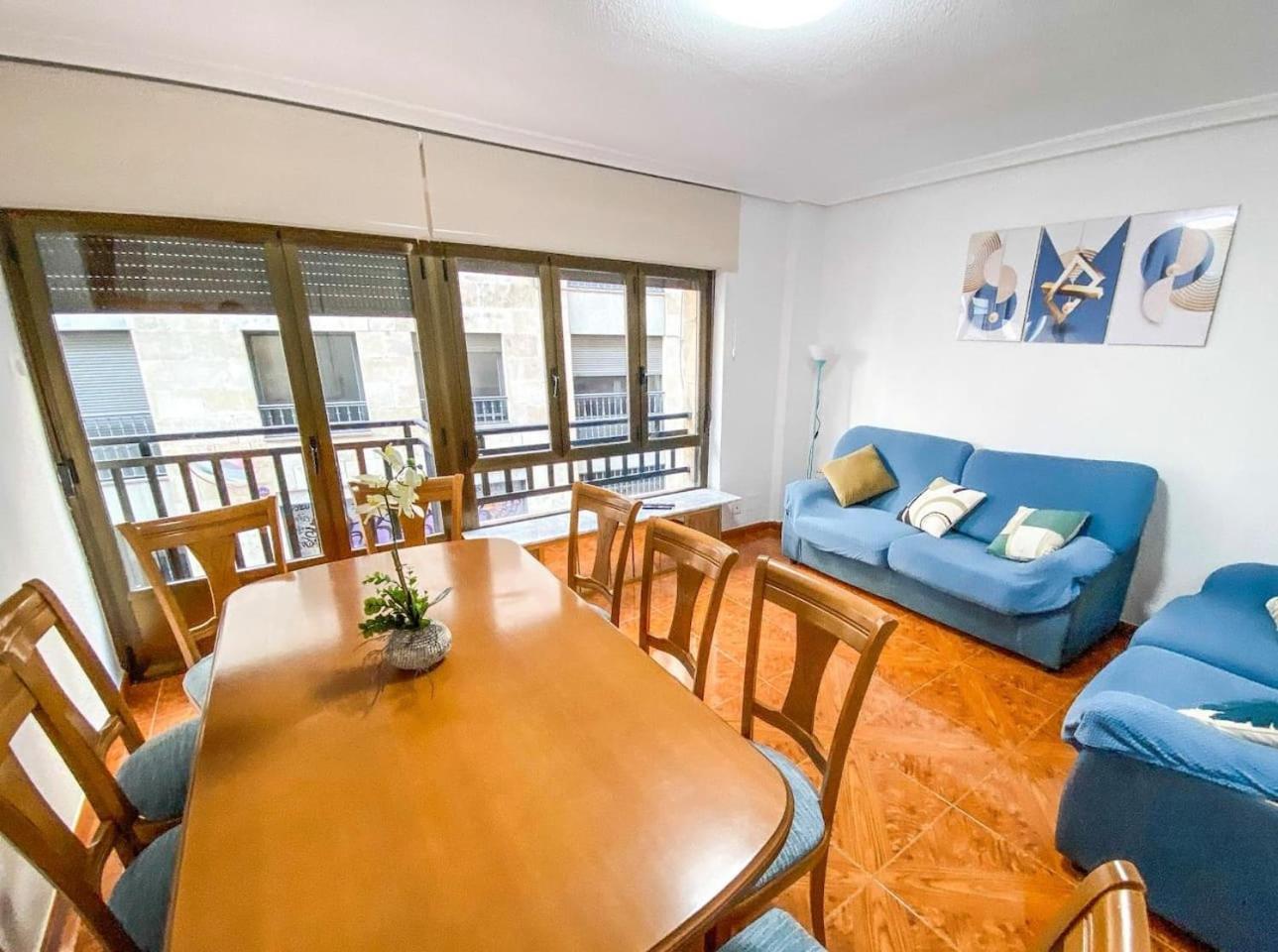 סלאמנקה Residencial Leyra, Piso Centrico De 6 Habitaciones, 8 Camas מראה חיצוני תמונה